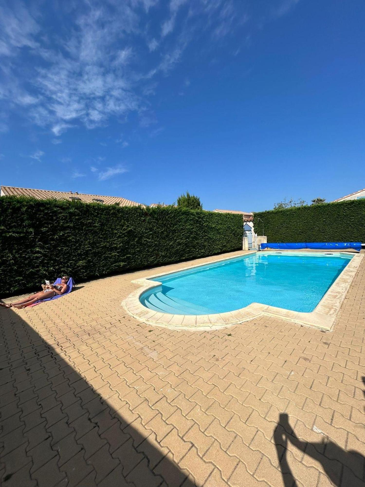 Maison Avec Terrasse Et Piscine Dans Residence A 6Min De La Plage แซนต์-มารี-ลา-แมร์ ภายนอก รูปภาพ